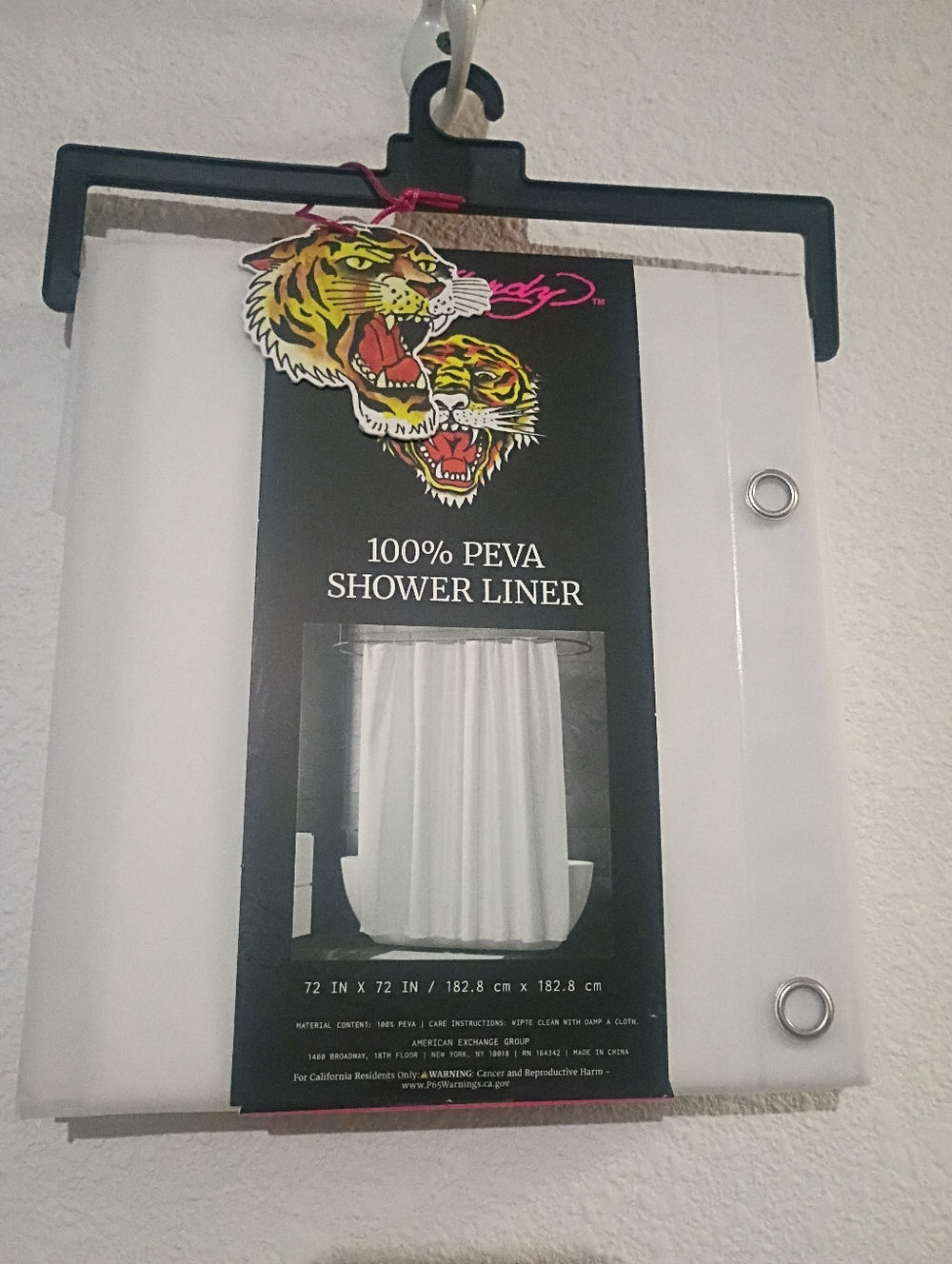NWT Ed Hardy Shower Liner